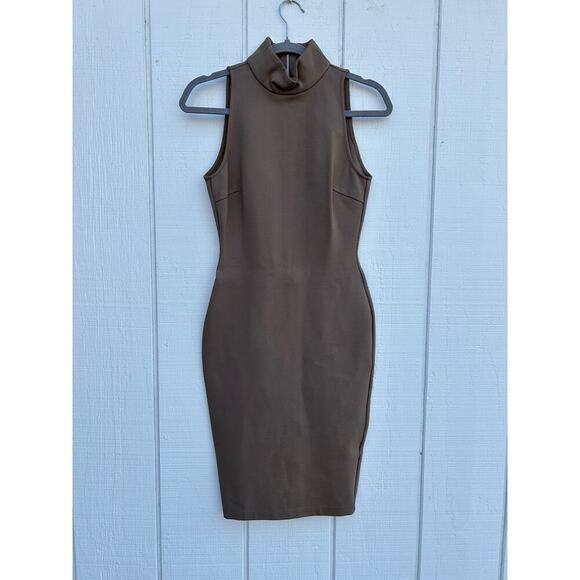 Elliatt Dress, Body Hugging, Mock Neck, Sleeveless, Full Back Zip,‎ Sz XS - Picture 1 of 5